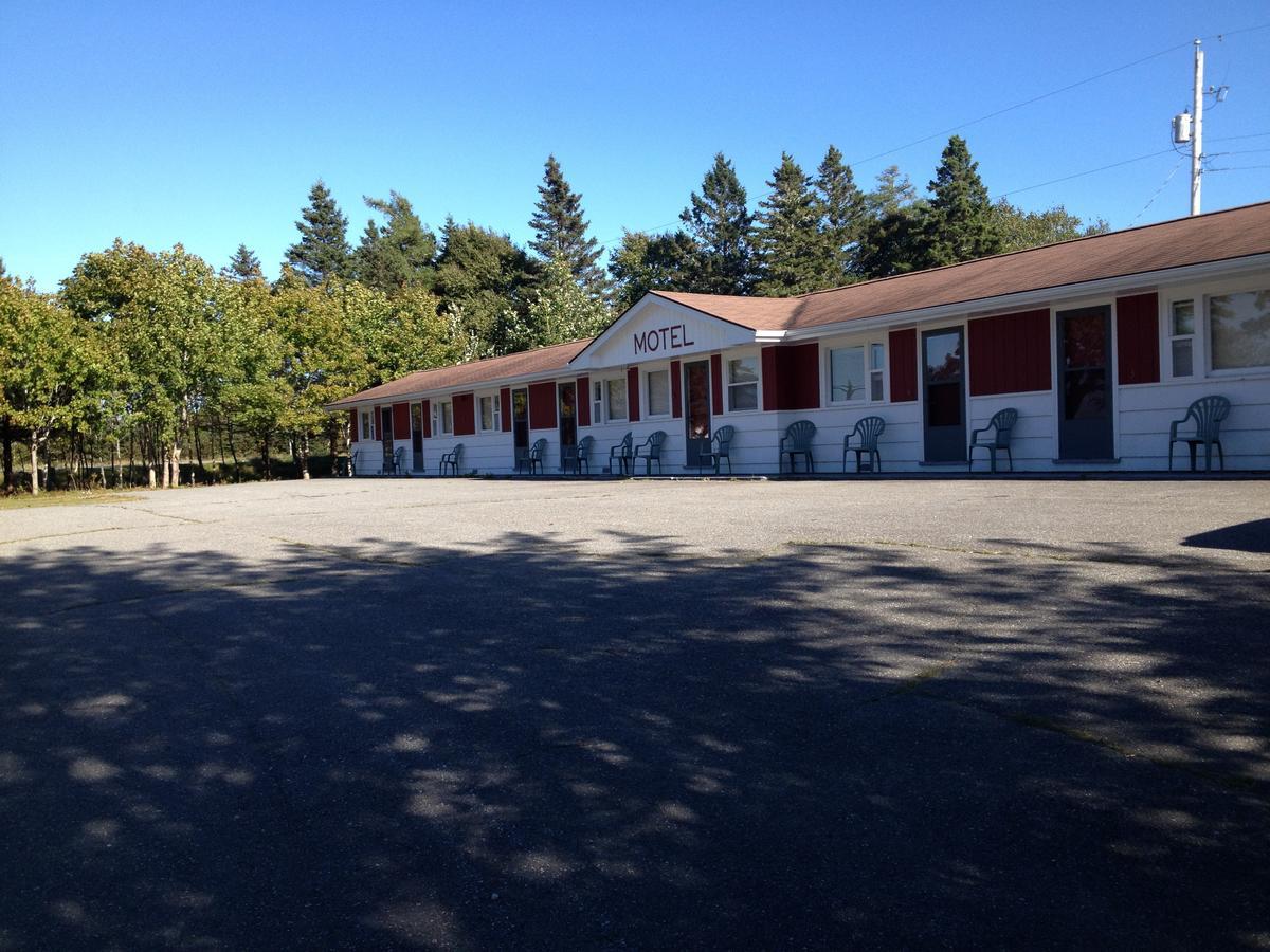 Webbers Lake Charlotte Motel Queen And Double Bed Luaran gambar